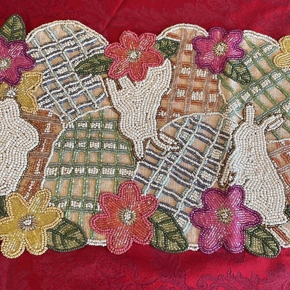 Brand New Colorful 36" Easter Bunnies Eggs Floral Spring Beaded Table Runner - Picture 7 of 13